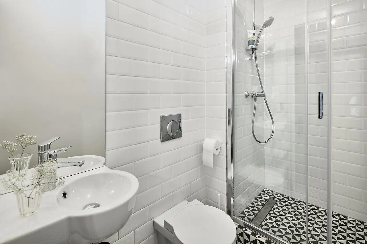 Bez Kantow Boutique Rooms Varsó Panzió
