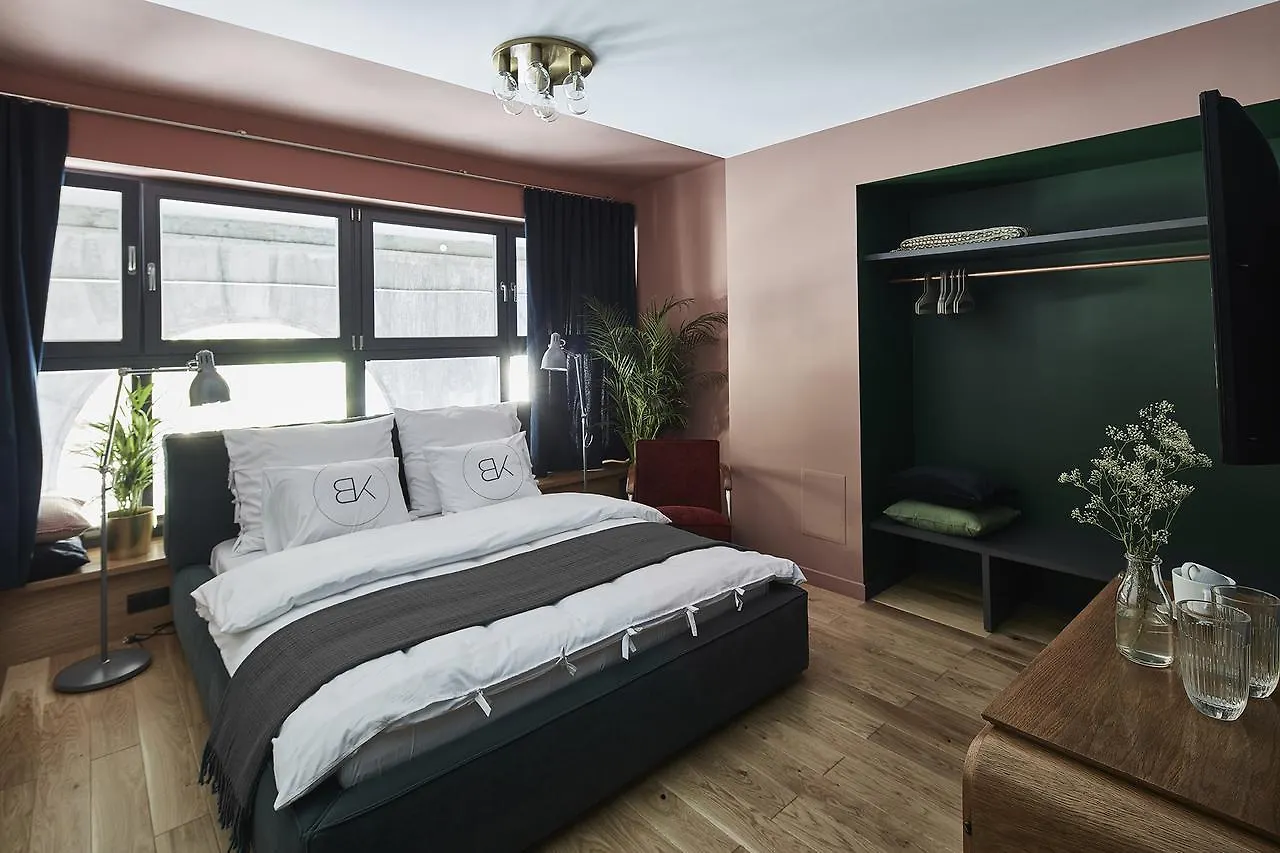Panzió Bez Kantow Boutique Rooms Varsó